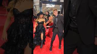 GRAMMYS!! RECORDING ACADEMY! Is that Harry Styles behind us?!?  @McKenziandReif @LillianaKetchman Profile