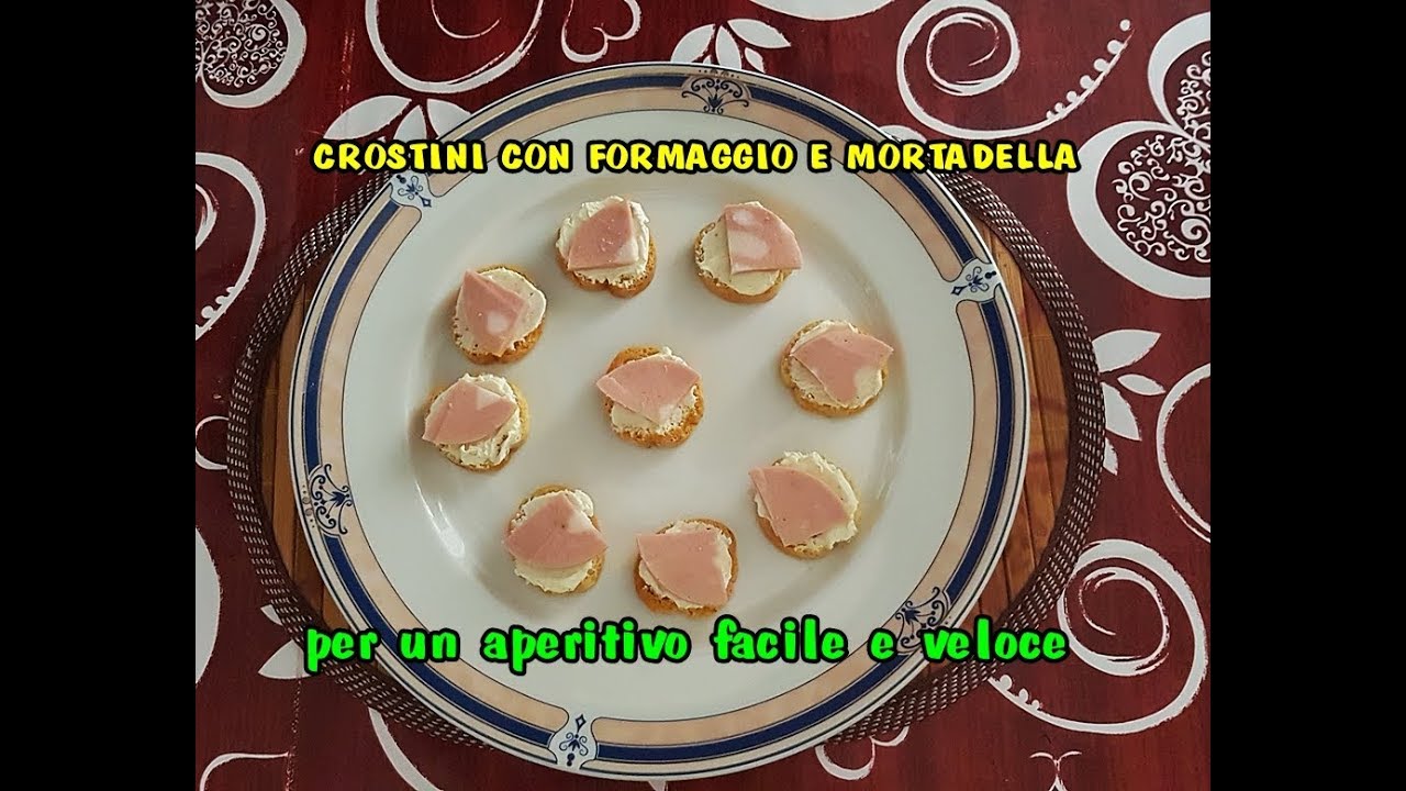 CROSTINI CON FORMAGGIO E MORTADELLA per un aperitivo facile e veloce