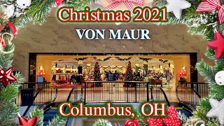 Von Maur has a great picture background for Christmas pics. : r/Louisville