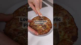EASY low calorie Garlic Pizza Bread (100 calories) #easyrecipe #healthysnacks #lowcalorie #diet