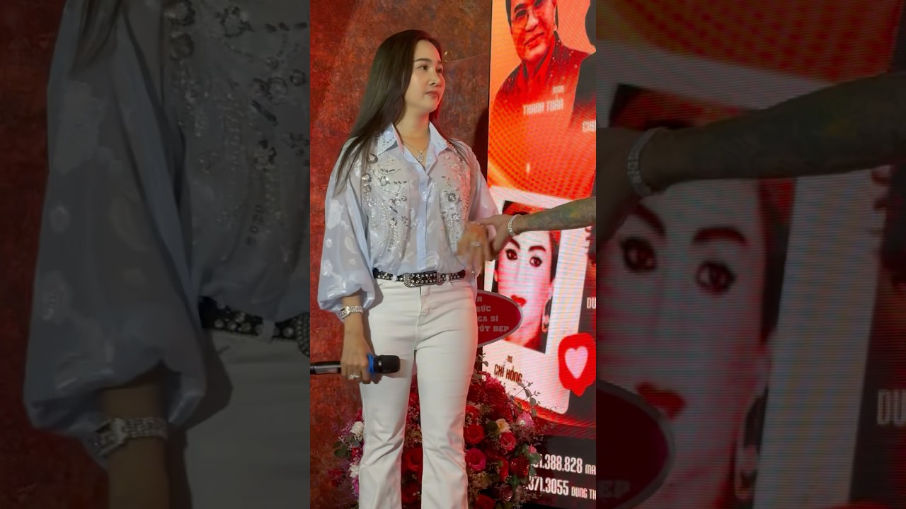 Anh Thư Mắt Kính Xinh Xắn Dễ Thương Cùng Huy Sang 