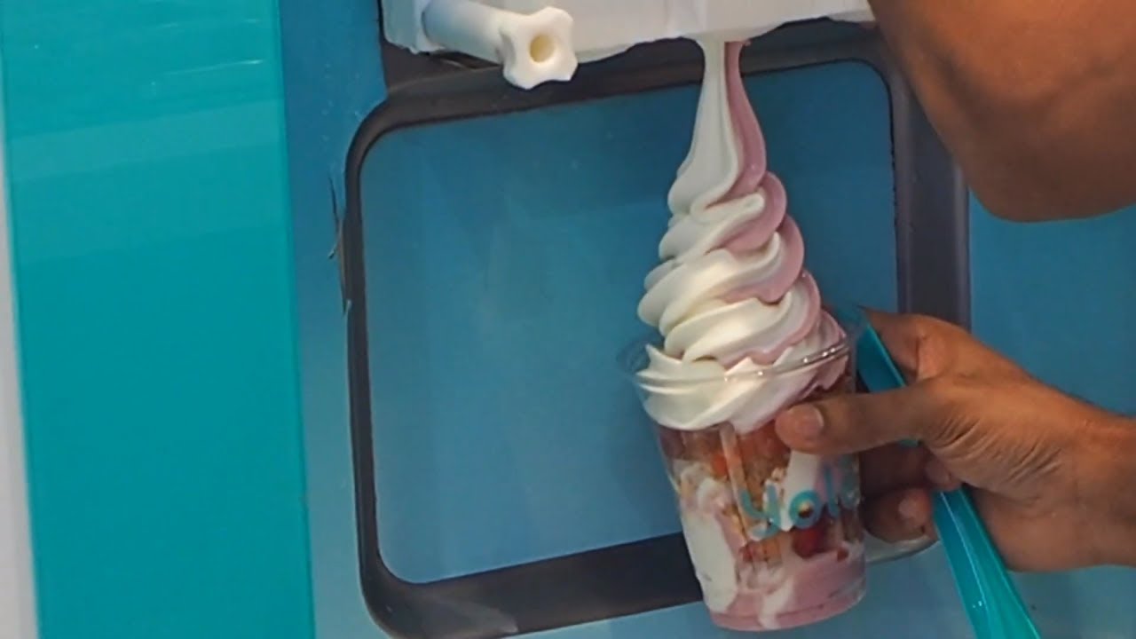 Famous Froyo Yolé Yolé Frozen Yogurt in Singapore YouTube