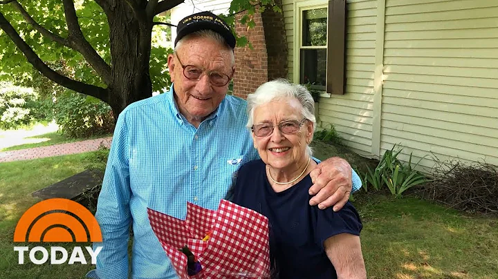 Watch A World War II Veteran Reunite With His Pen Pal From 70 Years Ago | TODAY - DayDayNews
