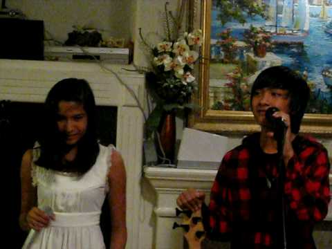 ate Angelica singing at her party with Julian