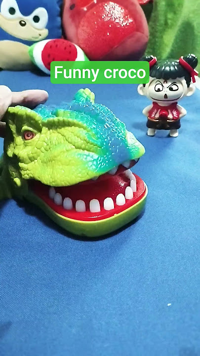 12345 #croco #bite #finger #short