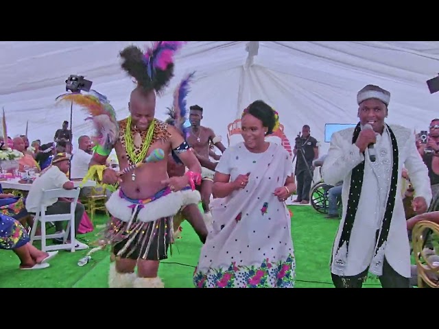 Benny Mayengani at Henry & Samkelisiwe Wedding - Thulamahashe class=