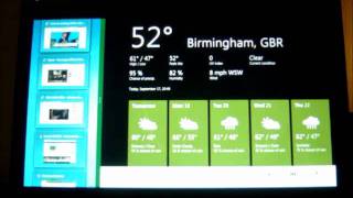 Windows 8 Multitasking features revealed using touch on the Lenovo X220T tablet PC screenshot 2