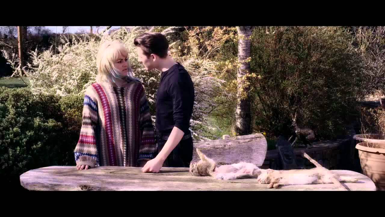 Elfie Hopkins - UK Trailer girls like you