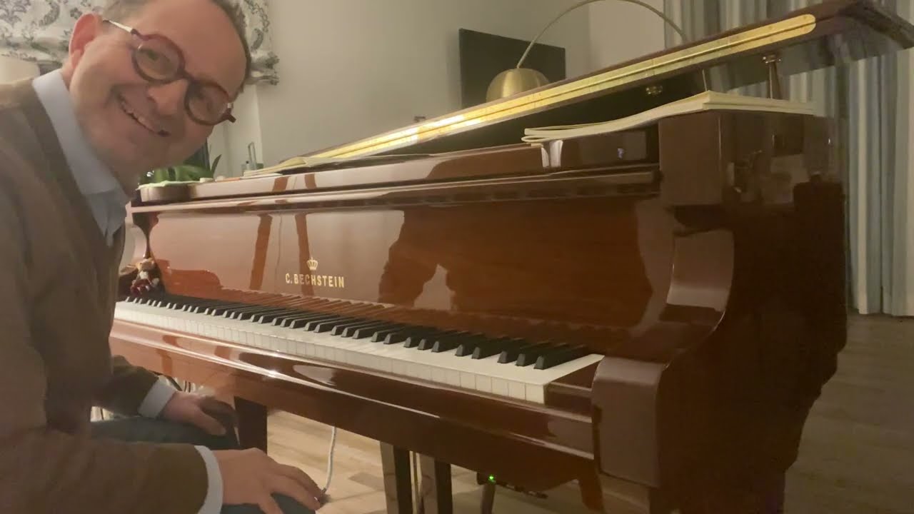 Grieg Lyric Pieces op 43 5 Erotic Poem / Bechstein Concert L-167