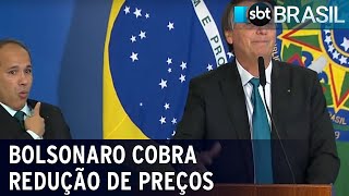 Bolsonaro cobra redução no preço dos combustíveis | SBT Brasil (15/03/22)