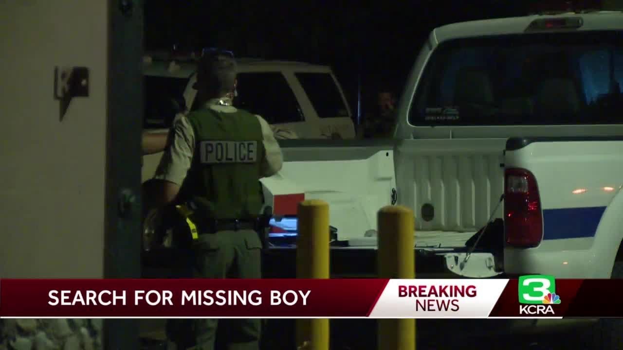 Search continues for missing 5-year-old boy at Discovery Park - YouTube