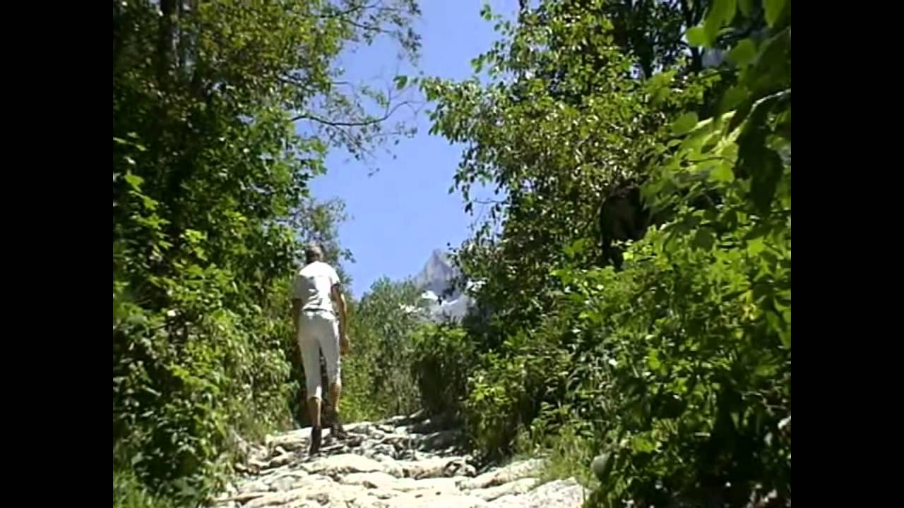 Passeggiata in Val di Mello,Rifugio Rasega, Alpi Retiche, Lombardia YouTube Passeggiata in Val di Mello,Rifugio Rasega, Alpi Retiche, Lombardia YouTube
