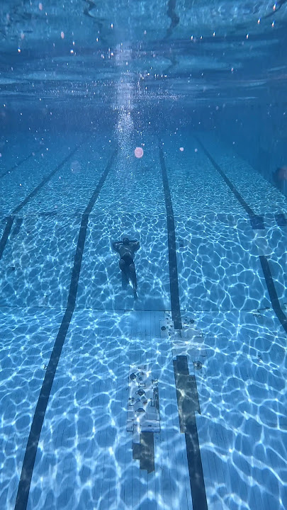 Feel the Depth of a Giant Pool 🔥 #swimming #swimmingpool