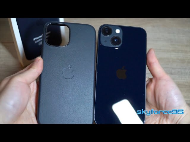 Apple iPhone 13 Mini Leather Case with MagSafe - Midnight Unboxing