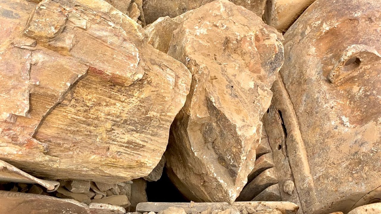 Very Biggest Rock 🪨 Jam ! Playing With Giant Rocks 🪨 ASMR Rocks Quary CRUSHING Primary 👺