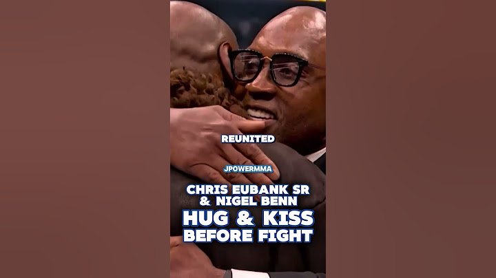 Chris Eubank Sr & Nigel Benn HUG & KISS In RING Ahead of Their Sons MASSIVE FIGHT in London
