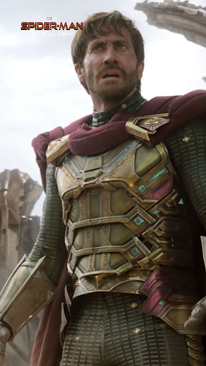 Mysterio Appears for the First Time | Spider-Man: Far From Home (Jake Gyllenhaal #shorts)