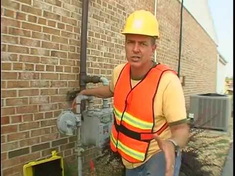 Locating Pipe Tracer Wire Applying Signal Using Inductive Method Youtube