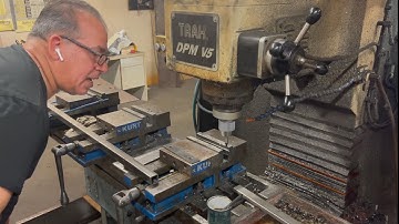 Milling machine part 1 : setting up and zeroing and referencing the CNC mill