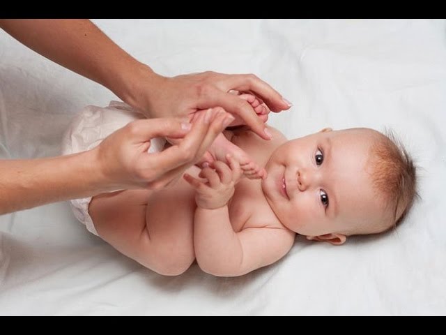Как делать простой массаж и гимнастику ребёнку от 3 до 6 месяцев