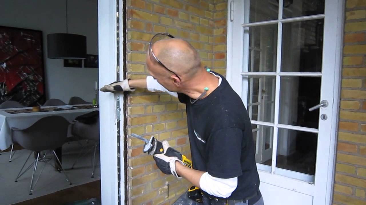Udskift en dør youtube Yderdør badeværelse