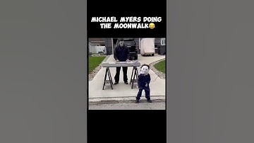 MOONWALKING IN DBD😱 #deadbydaylight #dbd #dbdclips #dbdshorts #deadbydaylightfunnymoments