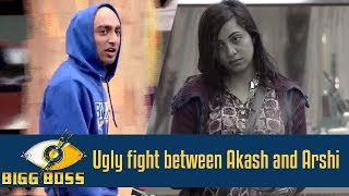 Bigg Boss 11 | Ugly fight between Akash and Arshi | 4 Dec 2017