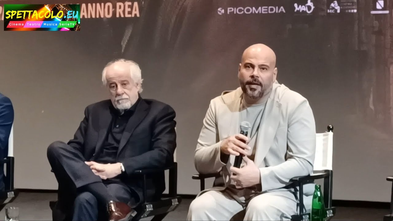 Caracas, video INTEGRALE incontro Marco D'Amore e Toni Servillo: «Una Napoli umida come Gotham City»