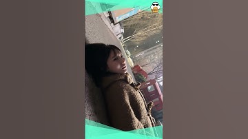 Không ngờ người nằm ăn vạ là bạn gái tương lai 🤣🤣 #shorts #haihuoc #funny #giaitri #haihuocvuinhon