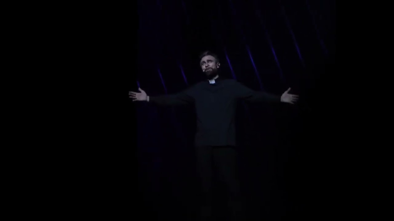 « Être Prêtre et aimer une Femme » SOLAL (Frollo) David H. KOCH THEATER New York NDP US TOUR 2023