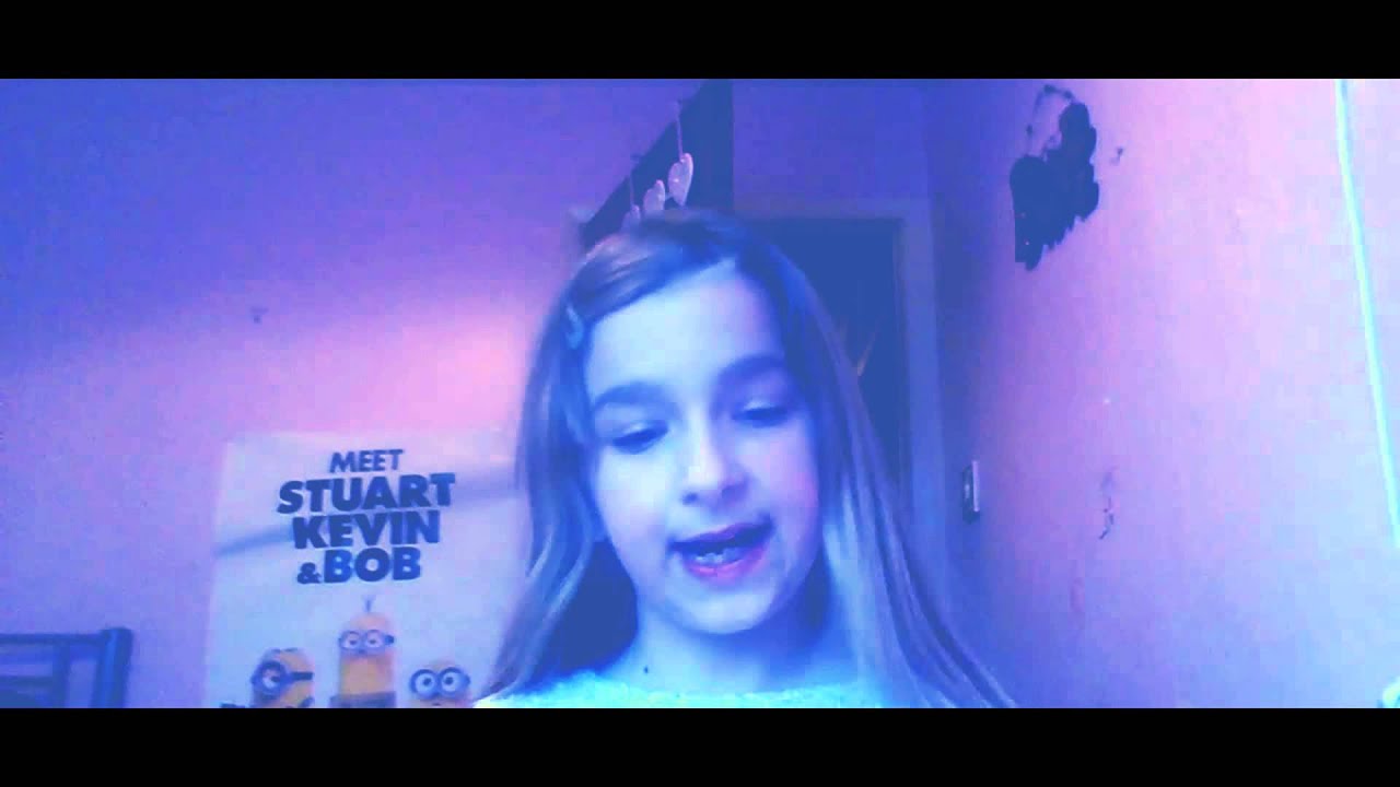 How to make an emoji pillow