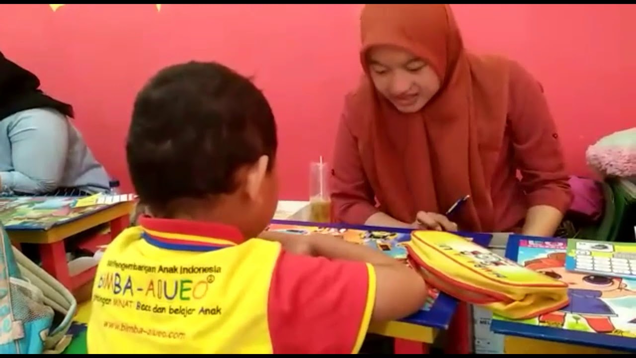 BELAJAR MEMBACA & MENULIS ||ANAK PINTAR||Les biMBA AIUEO|| - YouTube