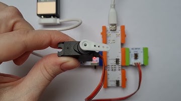 littleBits Arduino: Blink program with servomotor, D5 pin