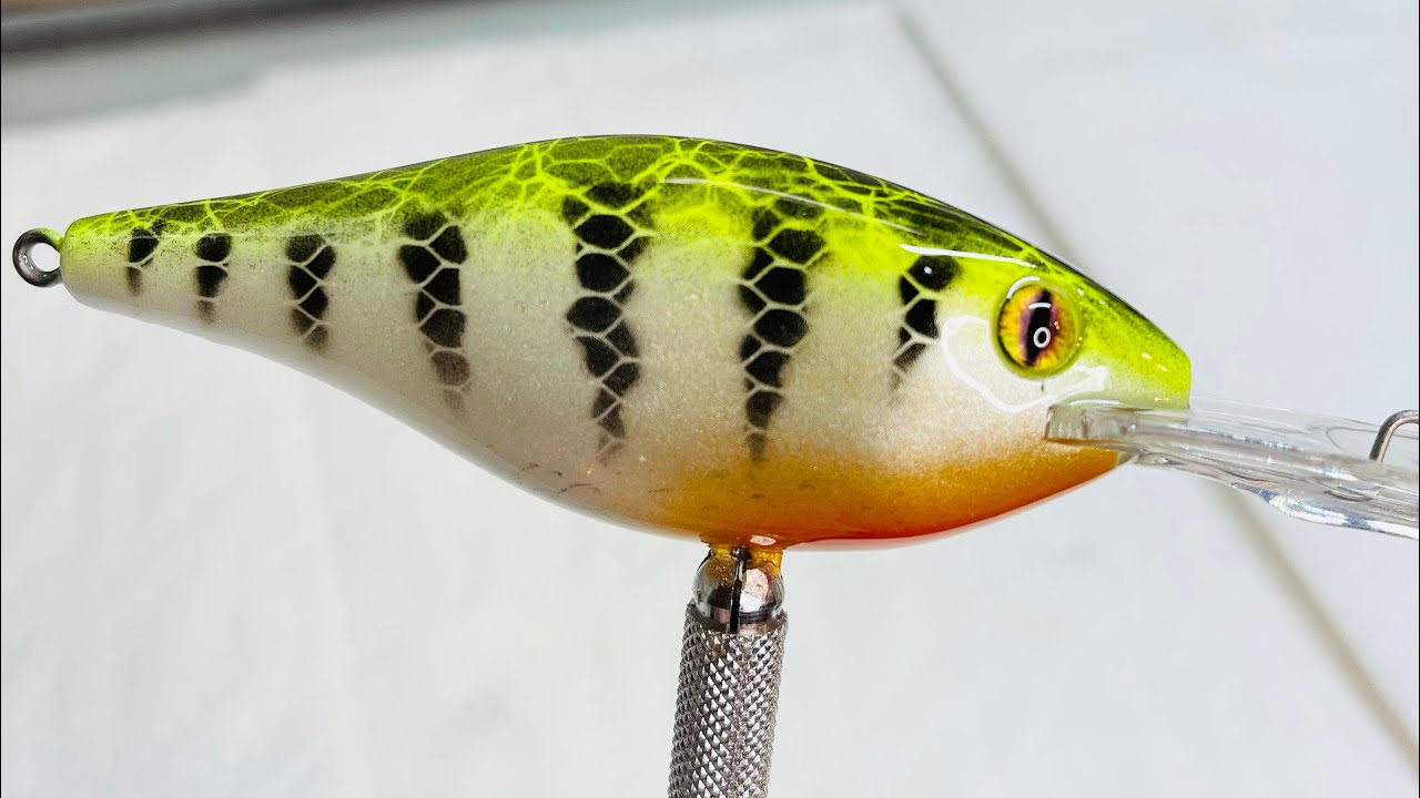 How to Custom Paint a Chartreuse Perch using Insane Custom Stencils 