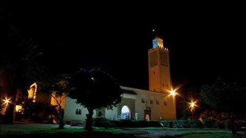 صلاة التراويح من المسجد الكبير( ليلة 8 رمضان  )  للقارئ طلحة الدريوش