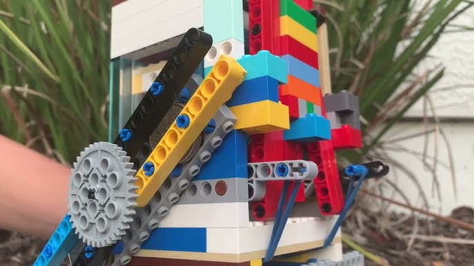 LEGO Vacuum Engine With Actual Cams 