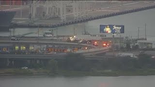 Big rig carrying 73K lbs of rice overturns in Oakland