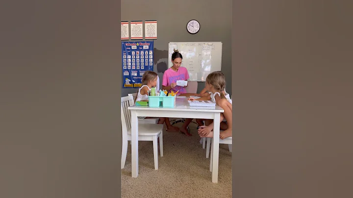 MOM OF 5 WAKES UP AT 4:30AM TO HOMESCHOOL + GET EVERYTHING DONE! #homeschooling #momof5 #homeschool