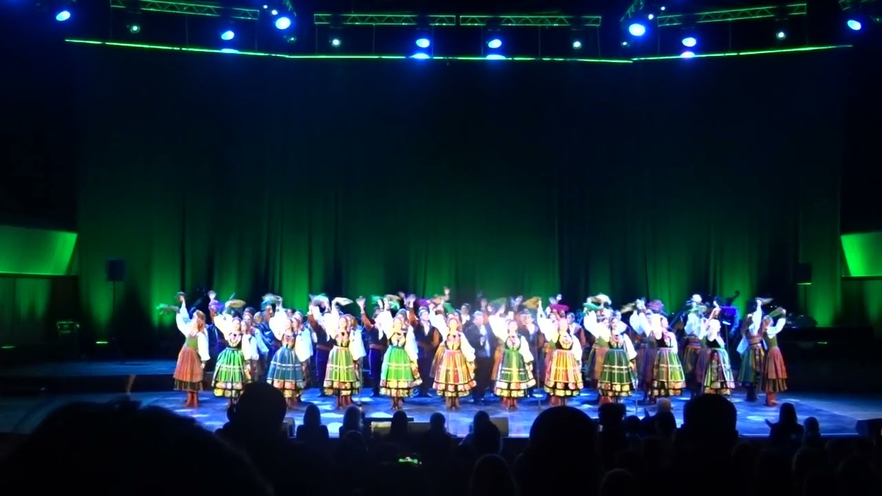 Rzym: Owacje na stojące dla zespołu Mazowsze