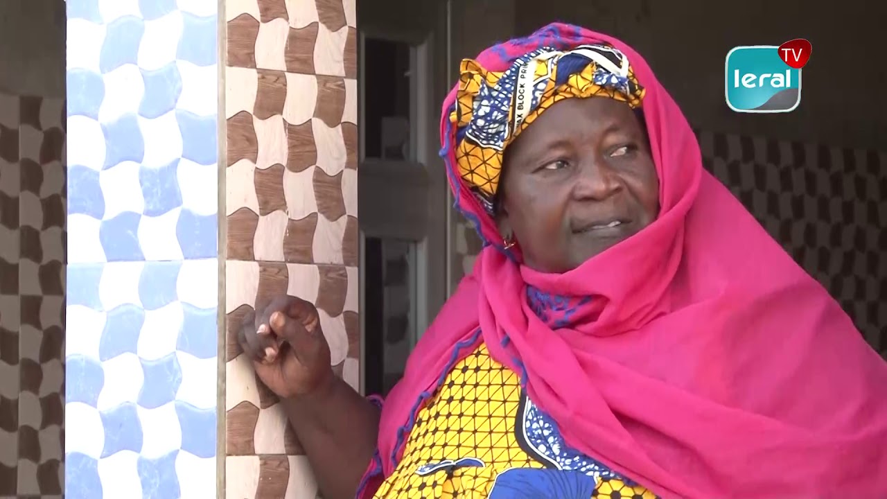 Grande mère et tante de Adji Sarr: 