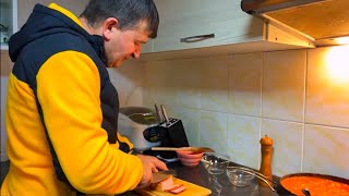 TĂTICUL a Pregătit PIZZA din FASOLE/ LA SĂNIUȘ cu TOATĂ FAMILIA