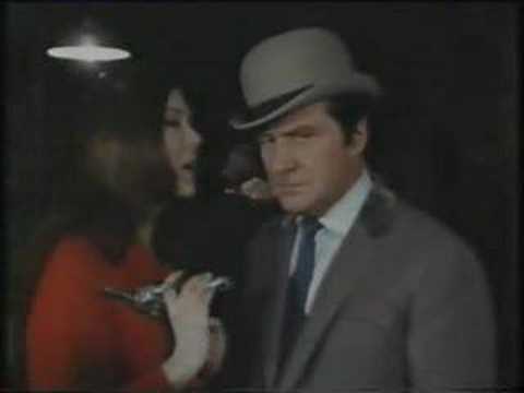 Emma Peel Photo 5