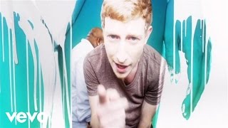 Смотреть клип Asher Roth Ft. Cee-Lo - Be By Myself