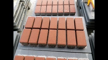 QT5-20 hydraulic interlock paver brick making machine with color feeder system high vibration force