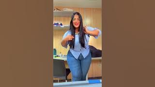 Tania Honores - Curvy Model Plus Size Fashion | Bio, Age, Career, Facts