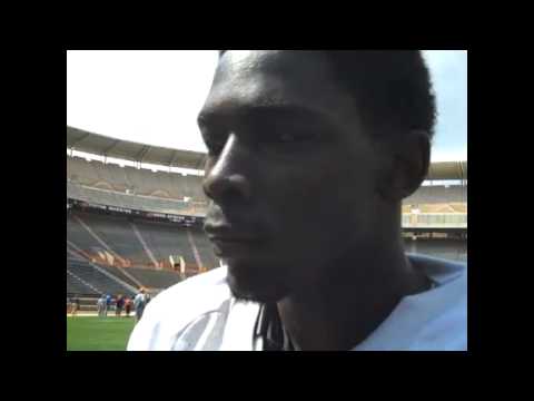 Da'Rick Rogers chats after Saturday's scrimmage