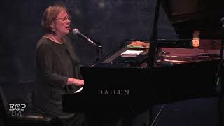 Iris DeMent "Old Fashioned Love" (Standard) @ Eddie Owen Presents