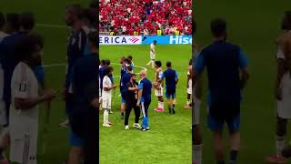 Intense fight between team officials after Canada 6:0 Qatar game. #worldcup #football