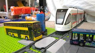 SIKU Articulated Bus 1617 SIKU 1884 Double decker city bus and Dickie Toys Siemens Avenio Tram