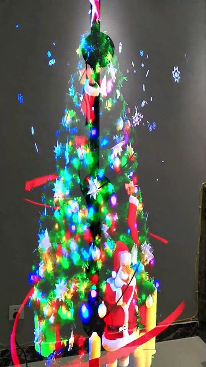 Holographic Christmas tree l OPTIO x HYPERVSN 